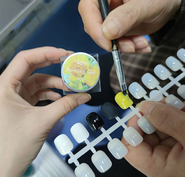 Nueva muestra gratuita Pintura metálica 3D Metalia de gel de uñas Suministro al por mayor